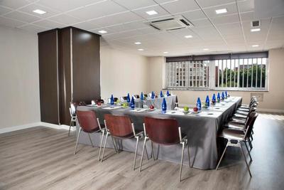 Hotel Chamartin the One