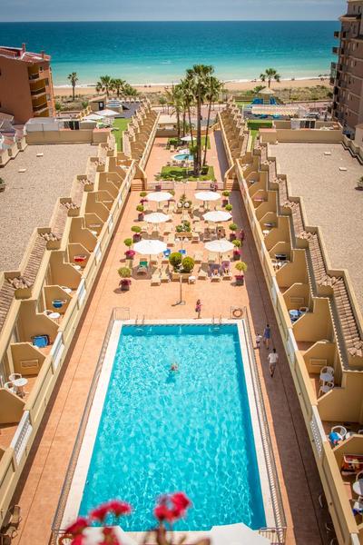RH Casablanca Suites
