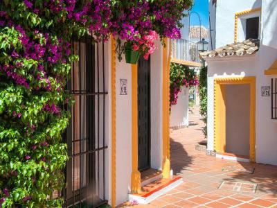 Globales Pueblo Andaluz