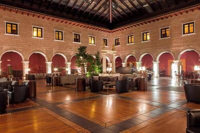 AC Palacio de Santa Ana
