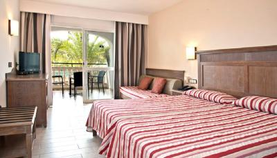 Beach Club Font de Sa Cala