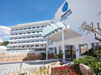 Grupotel Acapulco Playa. Adults Only