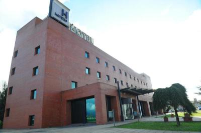 City Express Santander Parayas