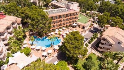 Valentin Somni Hotel and Suites