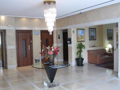 Ona Marbella Inn