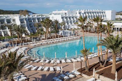Grand Palladium White Island Resort & Spa