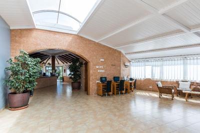 Apartamentos Lentiscos by MIJ