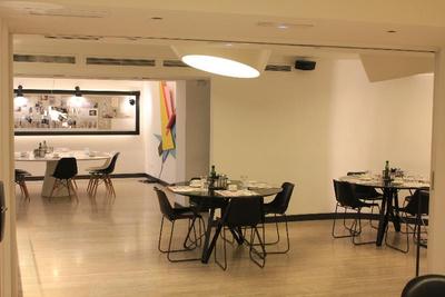 Pol & Grace Hotel