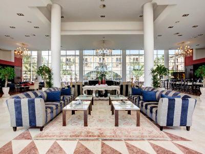 Grupotel Playa de Palma Suites & Spa