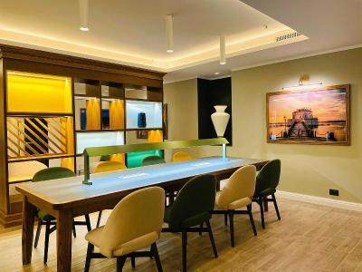 Holiday Inn Naples