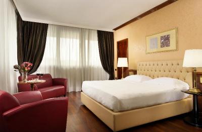 UNA HOTELS Scandinavia Milano