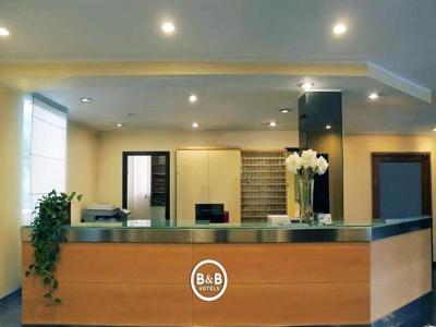 B&B hotel First