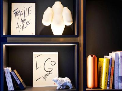 TRIBE Paris Batignolles