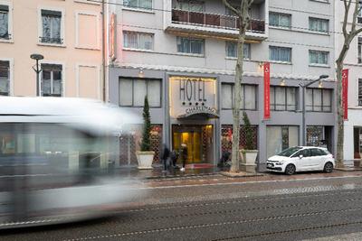 Hotel Charlemagne