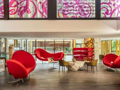 Mercure Paris Eyfel Kulesi Merkez oteli