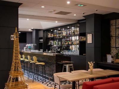 Mercure Paris Eyfel Kulesi Merkez oteli