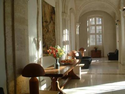 Cloitre Saint Louis
