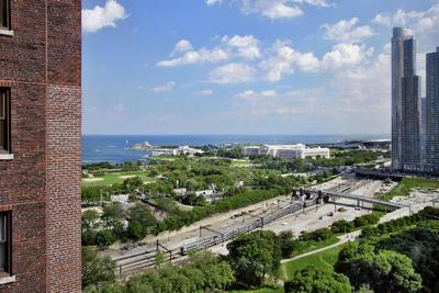 Hilton Chicago
