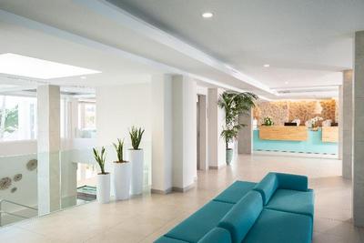 MarSenses Ferrera Blanca Family Hotel