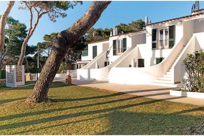 Cala Blanca Apartamentos