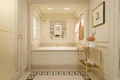 Ritz Paris