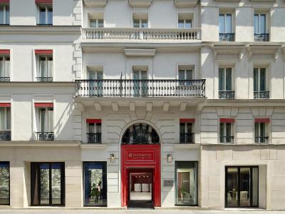 NH Collection Paris Ponthieu Champs-Elysées