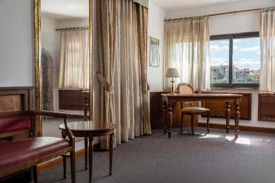Athena Hotel