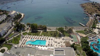 Azka Otel
