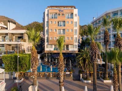 Cettia Beach Resort