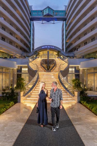 Miracle Resort