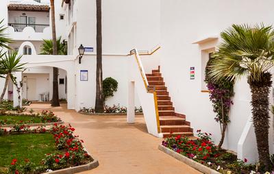 Globales Aparthotel Bouganvilla