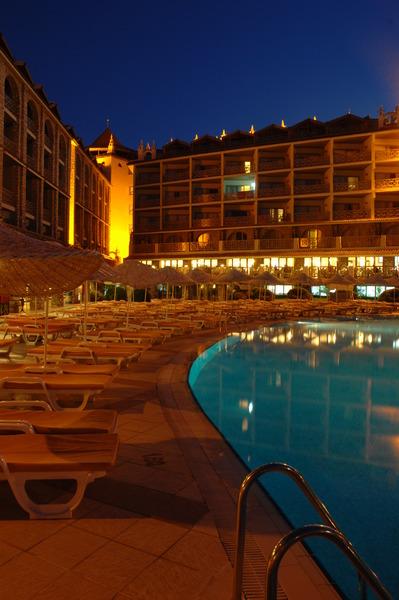 Marti La Perla  +16 AGE ADULT ONLY