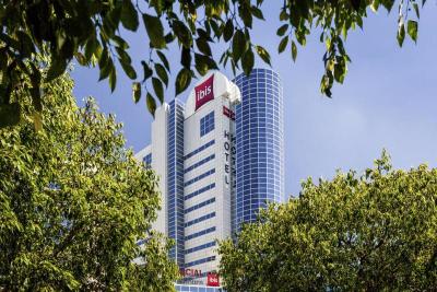 Ibis Paris Porte De Montreuil