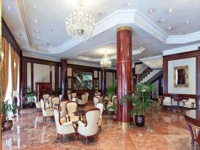 Alameda Palace