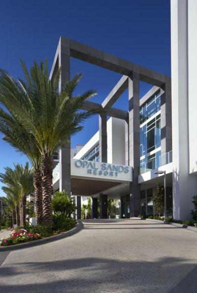 Opal Sands Resort