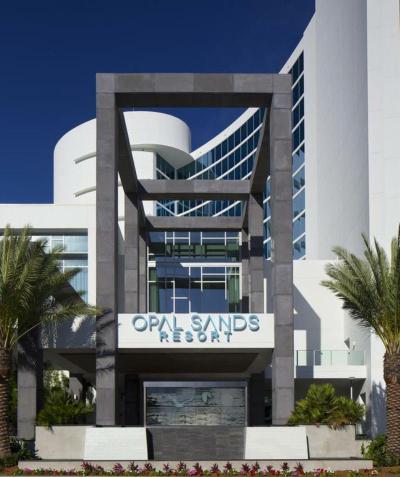 Opal Sands Resort