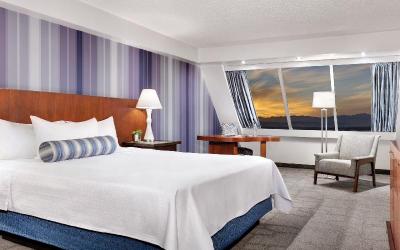Luxor Hotel & Casino
