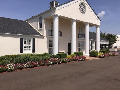 Days Inn by Wyndham Natchez