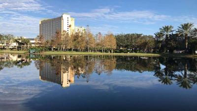  Rosen Plaza Hotel
