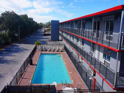 Travelodge by Wyndham Orlando International Drive