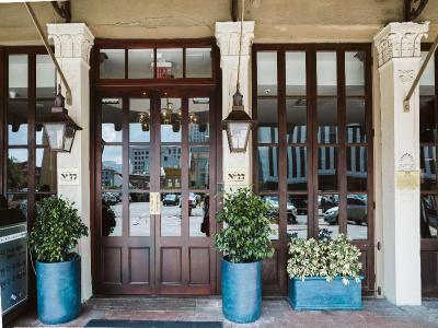 The Old No 77 Hotel & Chandlery