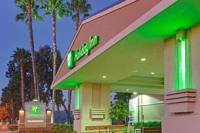 Holiday Inn Hotel & Suites Anaheim, an IHG Hotel