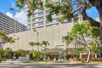 Holiday Inn Express Waikiki