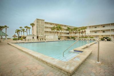 Sandcastle Resort at Lido Beach
