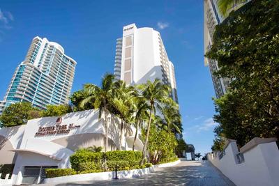 DoubleTree Resort & Spa by Hilton Ocean Point-N. M