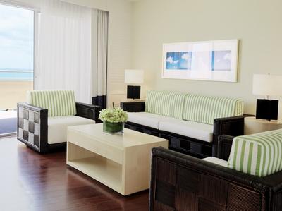 Edgewater Beach Hotel