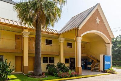 Rodeway Inn & Suites Medical Center