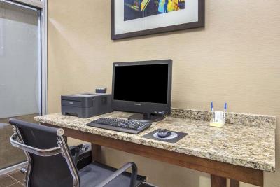 Comfort Inn Memphis Downtown