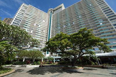 Ilikai Hotel & Luxury Suites