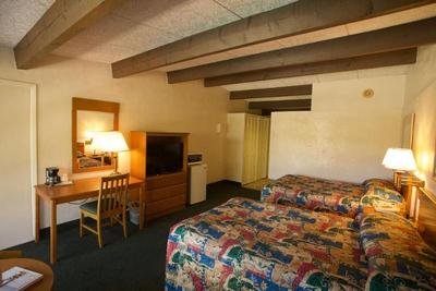 Golden Host Resort